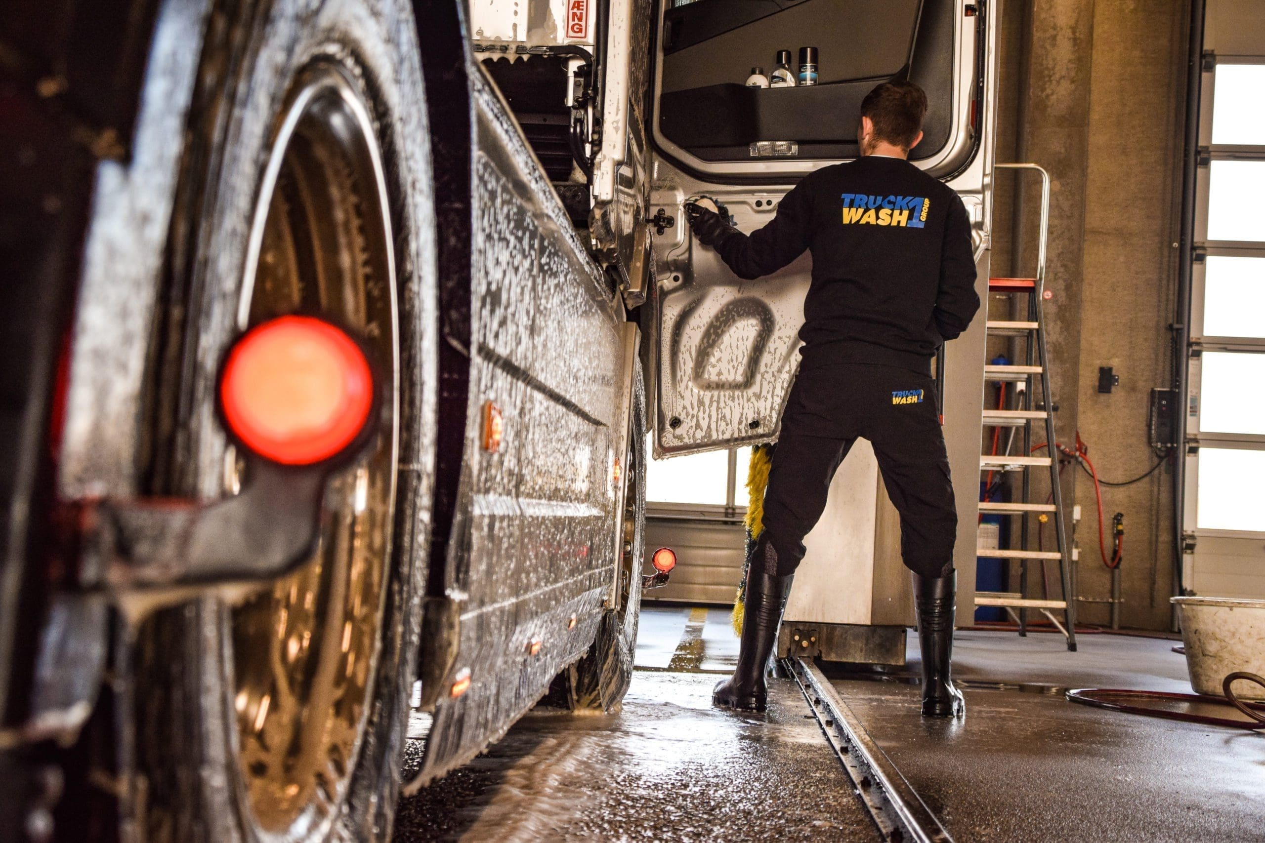 Vrachtwagen Interieur Reinigen Truckwash Group Nl